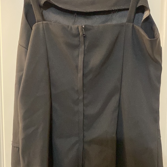 Little black dress - Picture 3 of 5